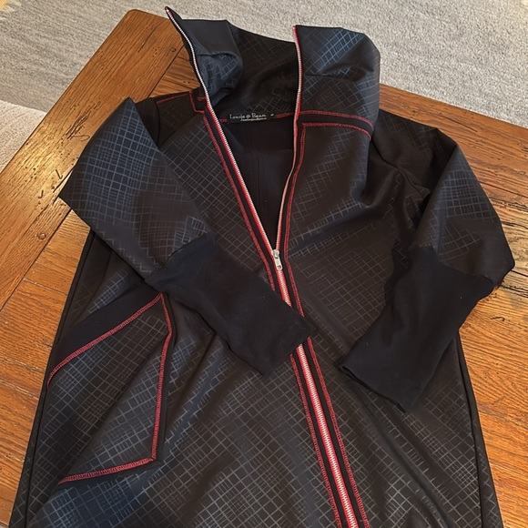 Lousje & Bean Assymetrical Zip Car Coat Women’s Black w/ Red Trim Size Small - Picture 13 of 13